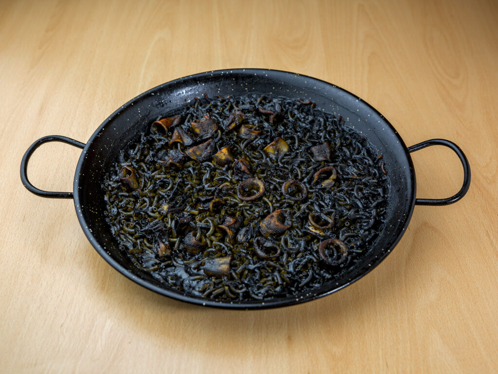 Fideua Negra