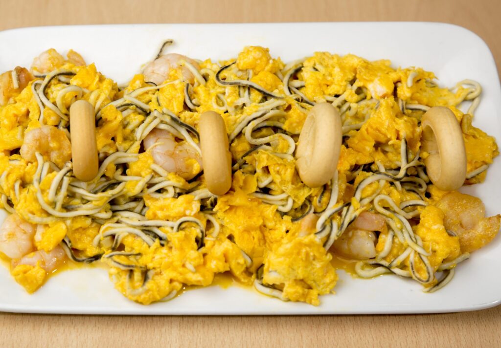Revuelto de Gulas y Gambas
