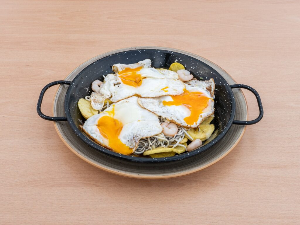 Sartén de Gulas y Gambas